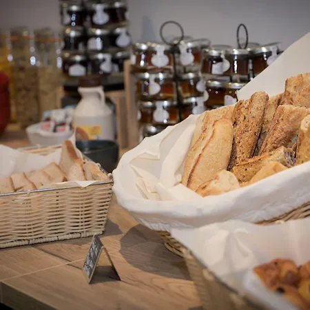 Hotel Logis Sud Angers