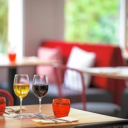 Hotel Logis Sud 3*