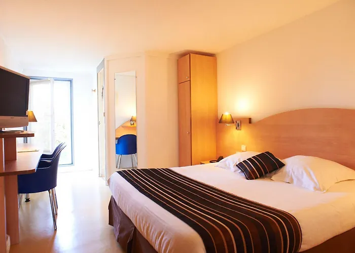 Hotel Logis Sud Angers