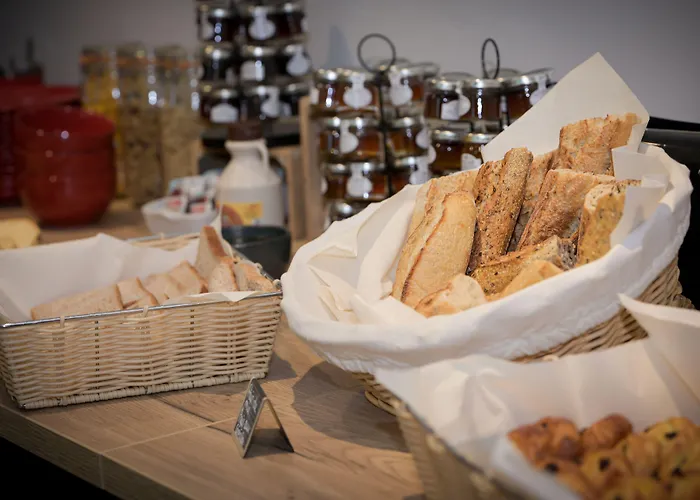 Hotel Logis Sud Angers